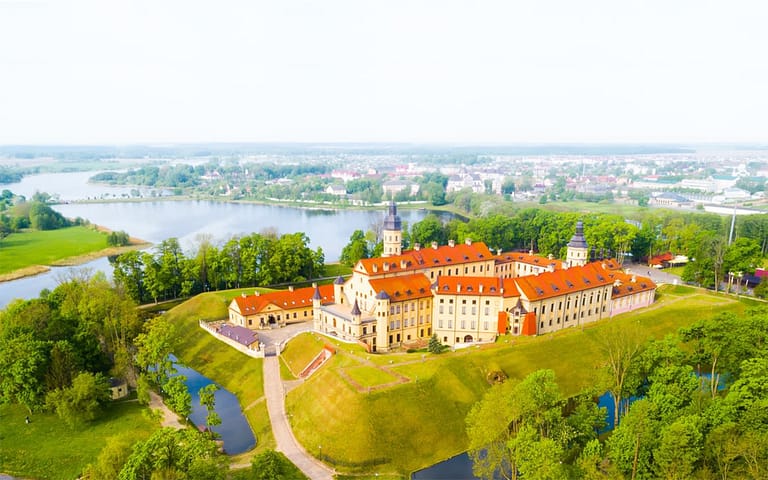 Nesvizh_castle_belarus_study_in_europe